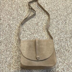 Fashionable Local + Global  Tan Leather Shoulder Bag